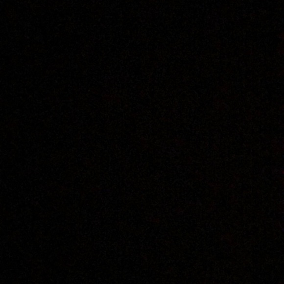 Meet your Posher, Luiza - Picture 1 of 1